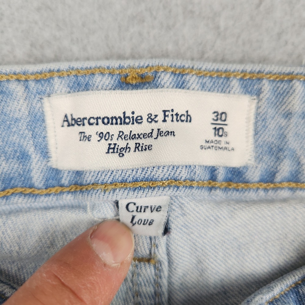 Abercrombie & Fitch Jeans Women's 30/10S Light Wash 90s Relaxed High Rise Curve - Picture 2 of 9